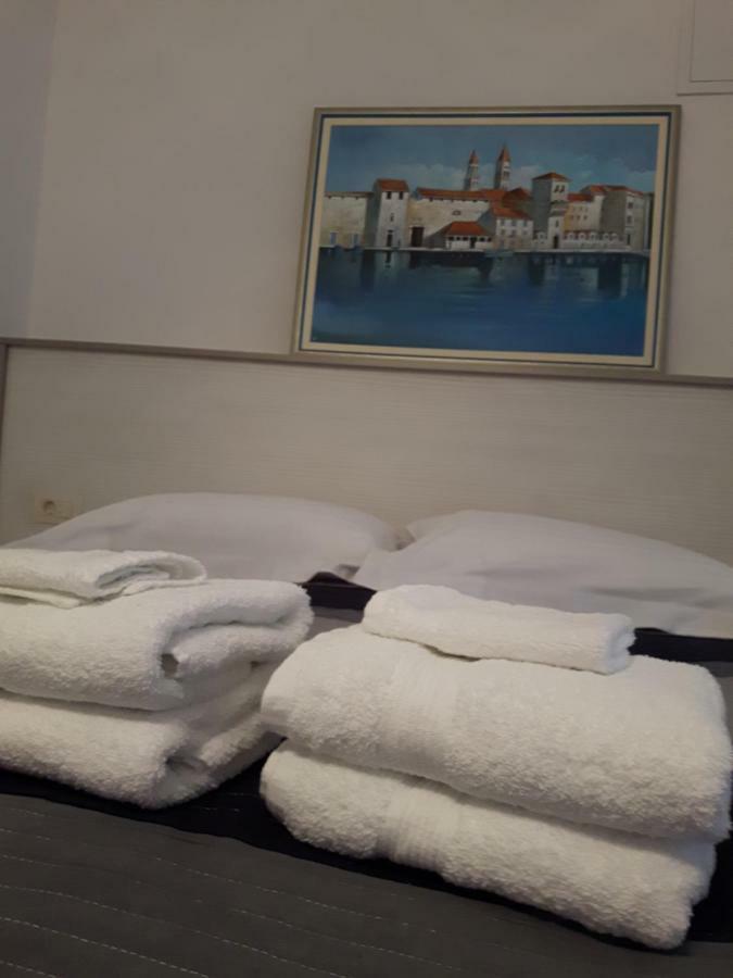 Apartments Nika Trogir Dış mekan fotoğraf