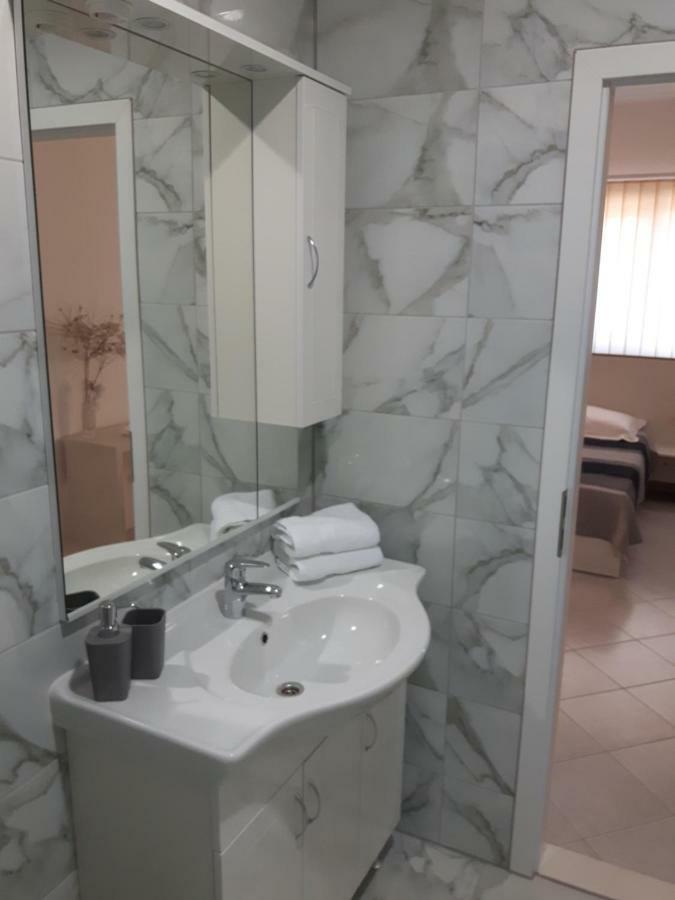 Apartments Nika Trogir Dış mekan fotoğraf